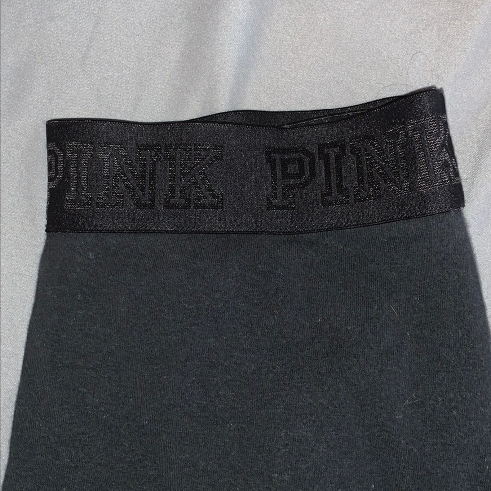 Black pink leggings